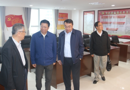 青海省副省長、省國資委黨委書記、主任王黎明，蒞臨省物產(chǎn)集團(tuán)調(diào)研指導(dǎo)工作