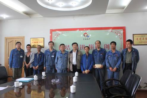 青海物產(chǎn)集團(tuán)黨委開展慶祝建黨95周年，走訪慰問